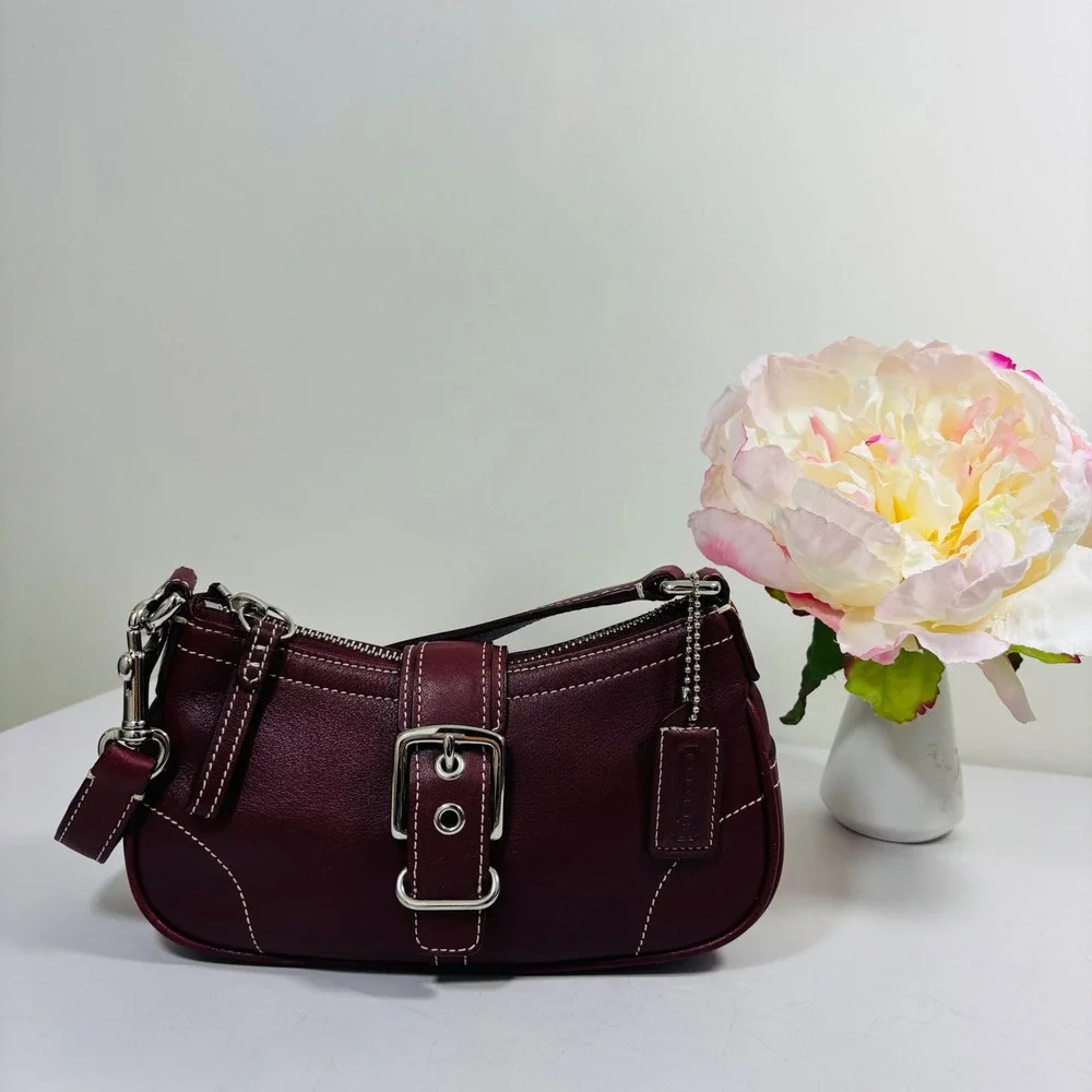 Vintage Y2K Coach Hamptons Demi Burgundy Leather Buckle Mini Shoulder Bag - Picture 2 of 12
